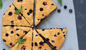 Сконс с джинджифил и боровинки