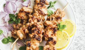 Чеснови пилешки шишчета