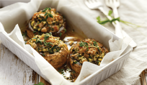 Пълнени гъби с наденички